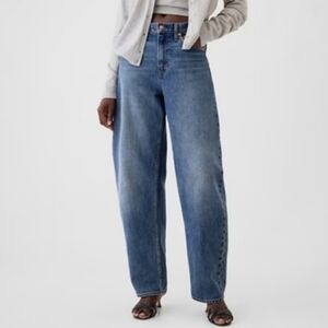 GAP High Rise Barrel Jean Blue Balloon Women's Size 30 / 10 R